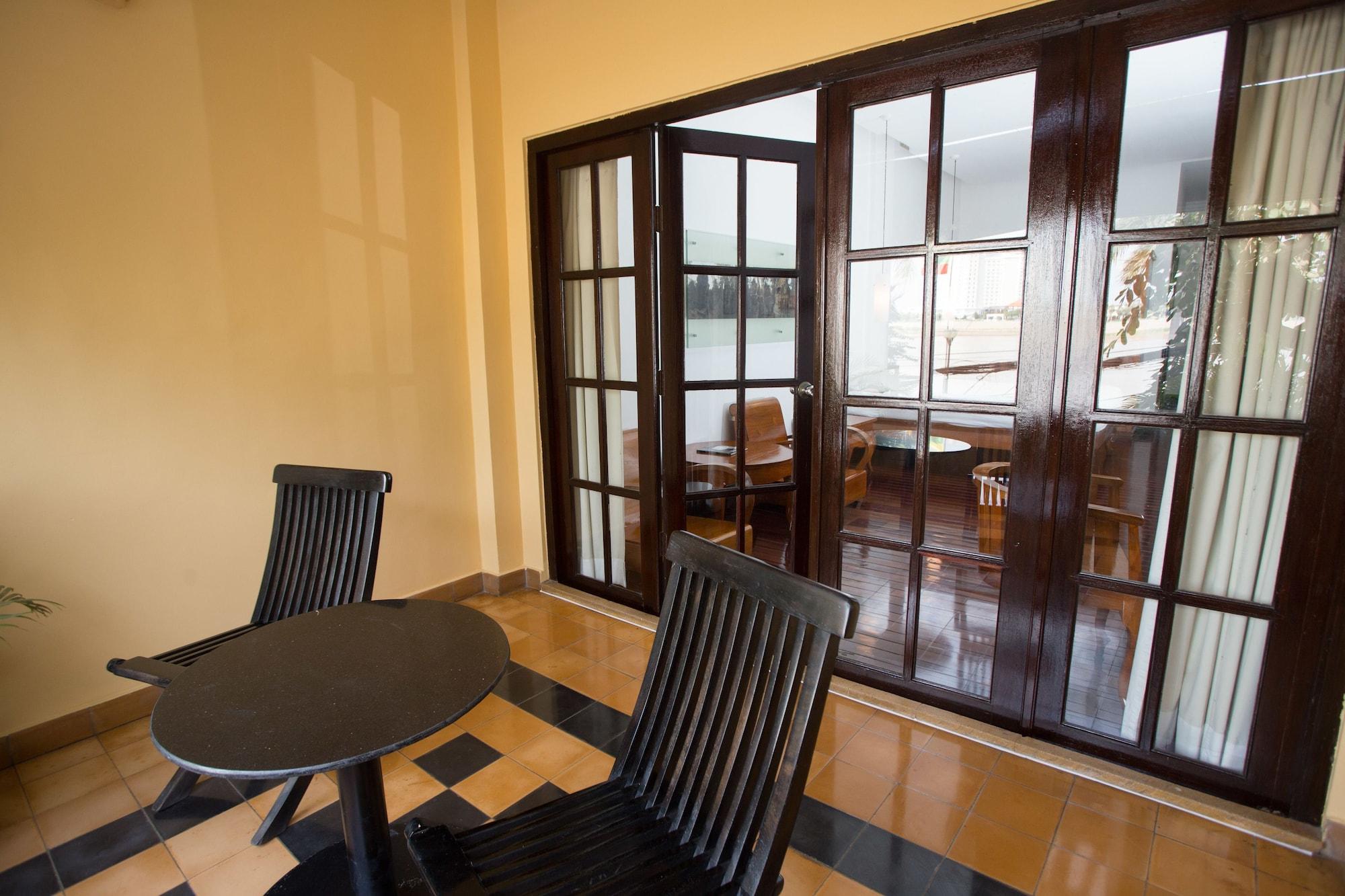 Fcc Phnom Penh Boutique Hotel Luaran gambar