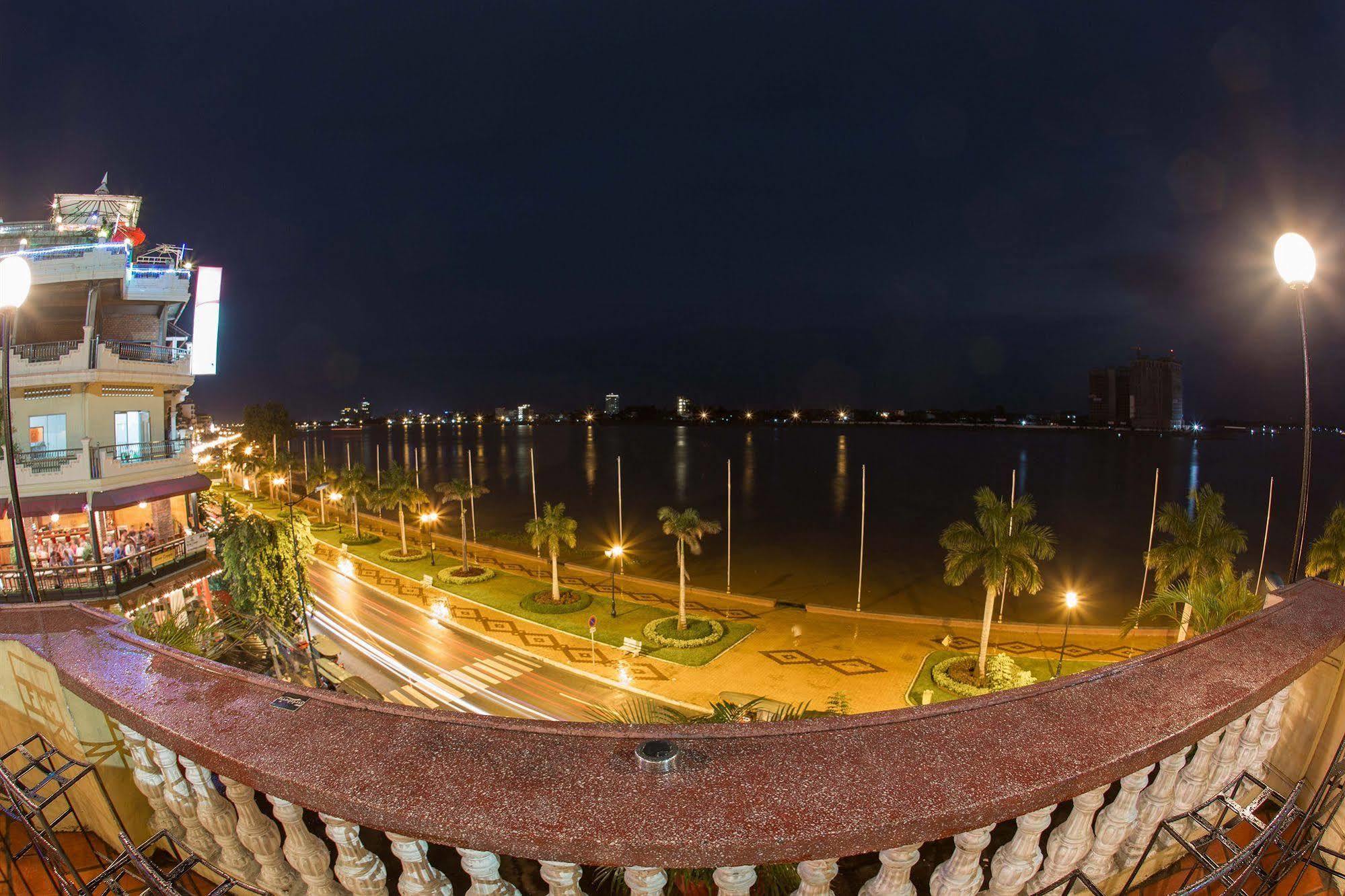 Fcc Phnom Penh Boutique Hotel Luaran gambar